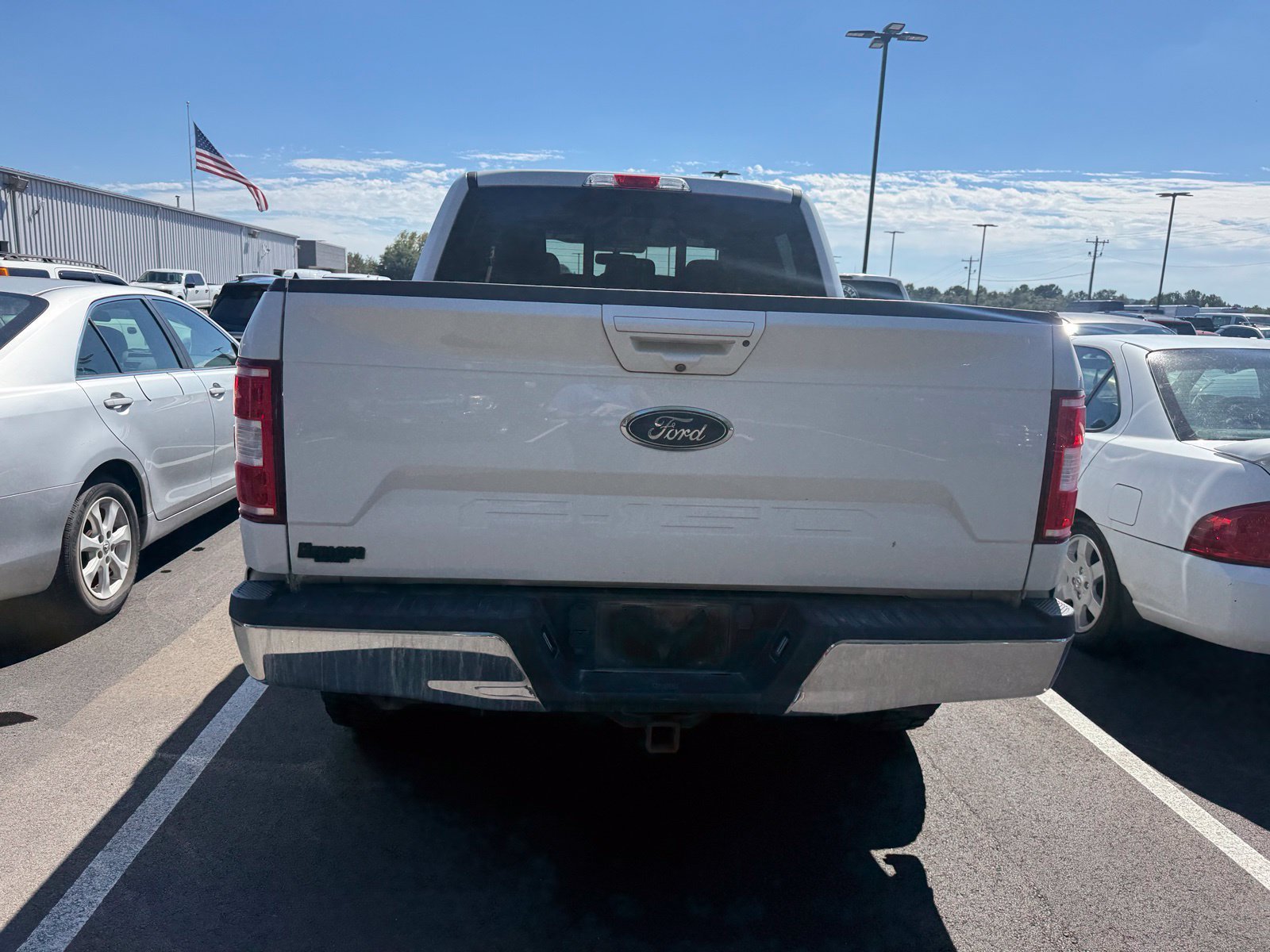 Used 2018 White Ford Lariat image 5