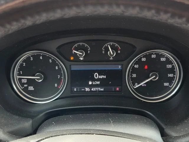 Used 2024 White Buick Essence image 22