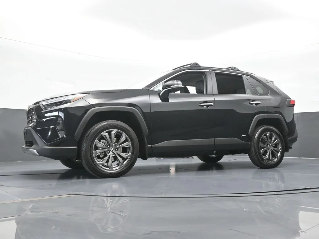Used 2025 Midnight Black Metallic Toyota Limited image 53