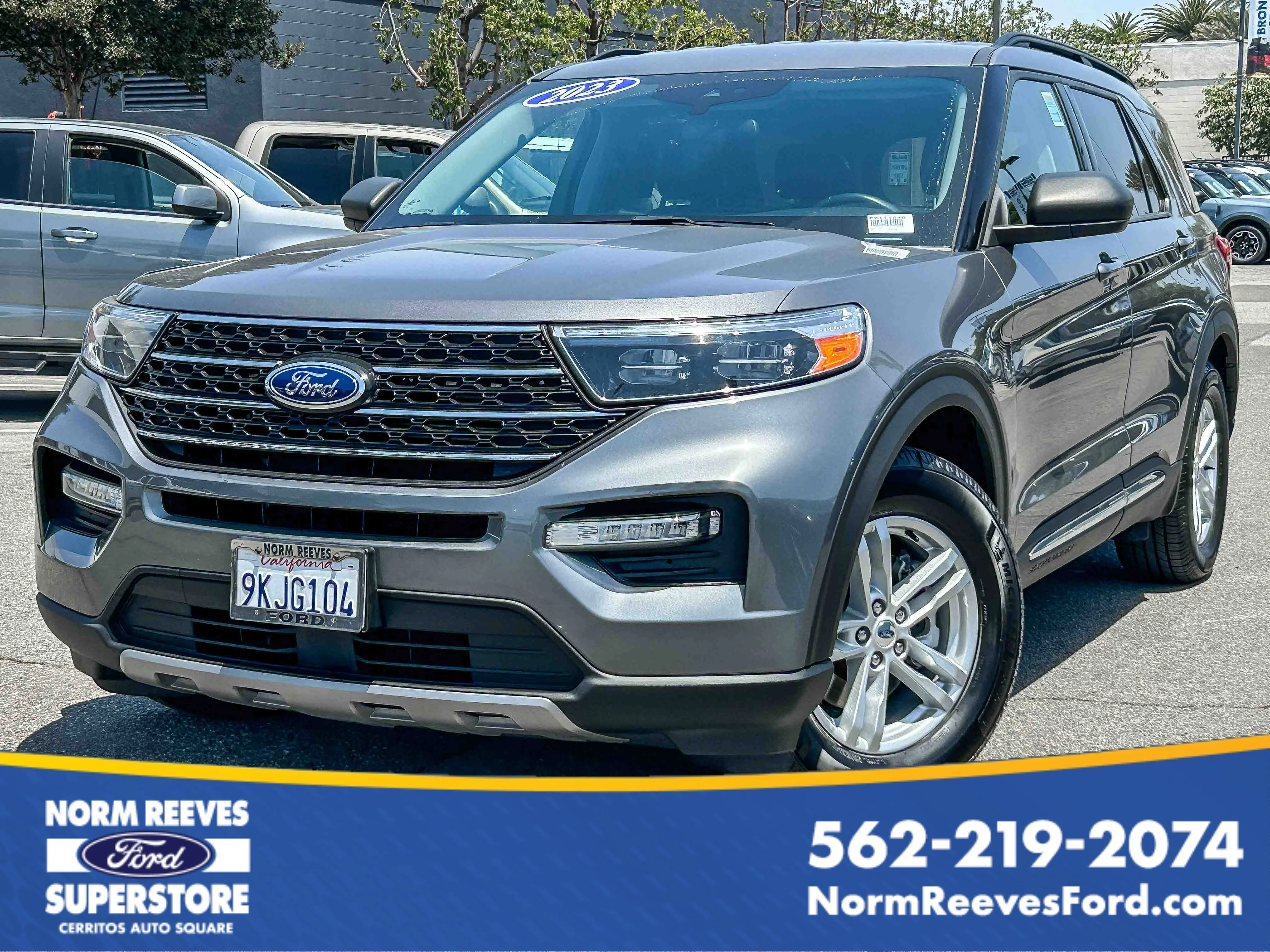2023 Ford Explorer XLT RWD's photo