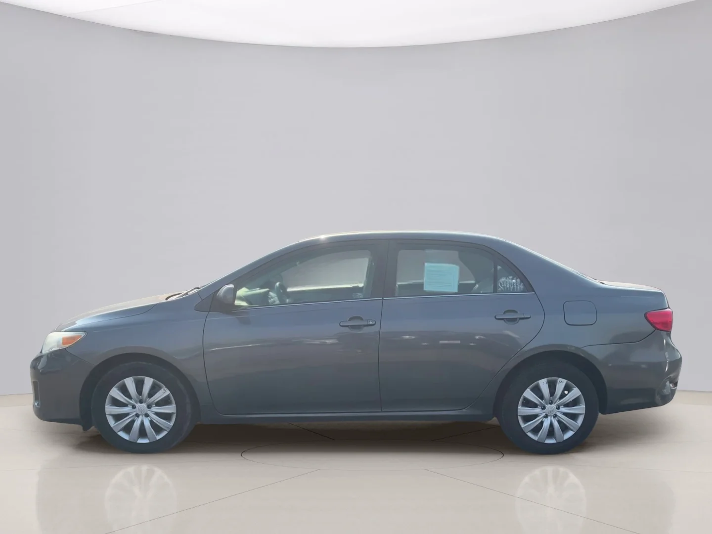 Used 2013 Gray Toyota L SEDAN image 3