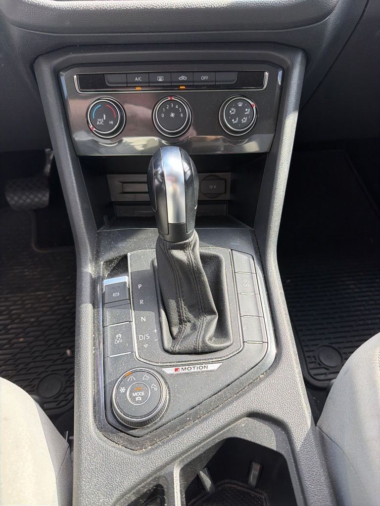 Used 2018 Red Volkswagen 2.0T S image 14