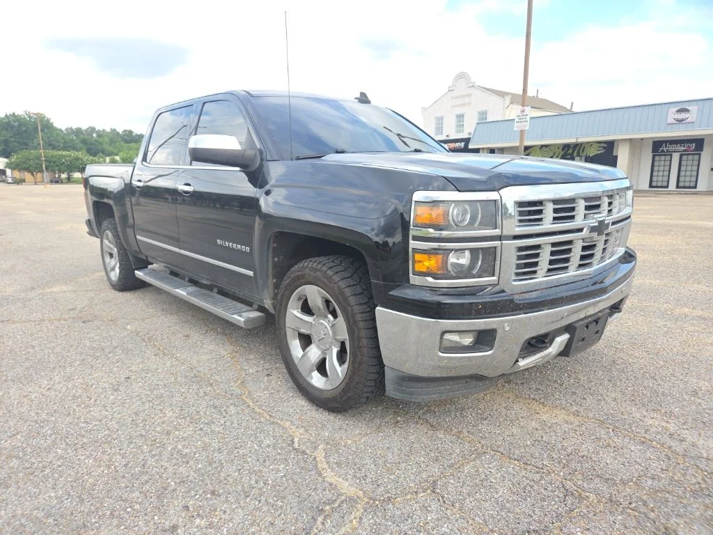 Used 2015 Black Chevrolet LTZ image 1