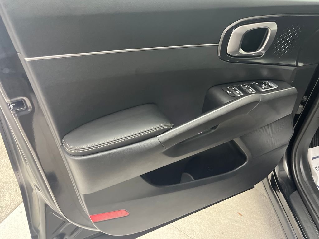 Used 2026 Black Kia LX image 11