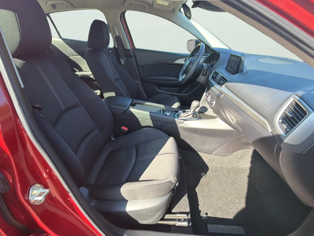 Used 2018 Red Metallic Mazda Sport image 18
