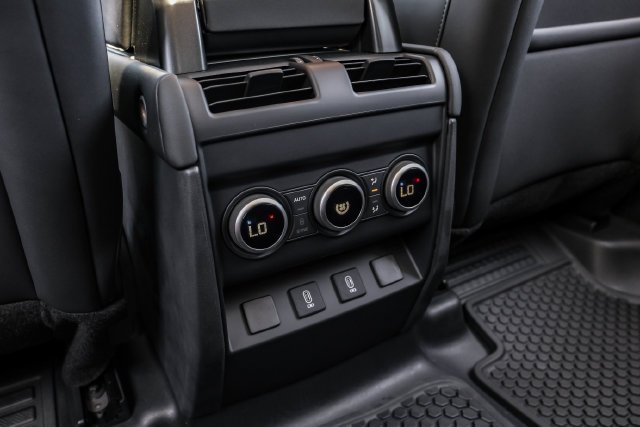 New 2026 Fuji White Land Rover S image 44