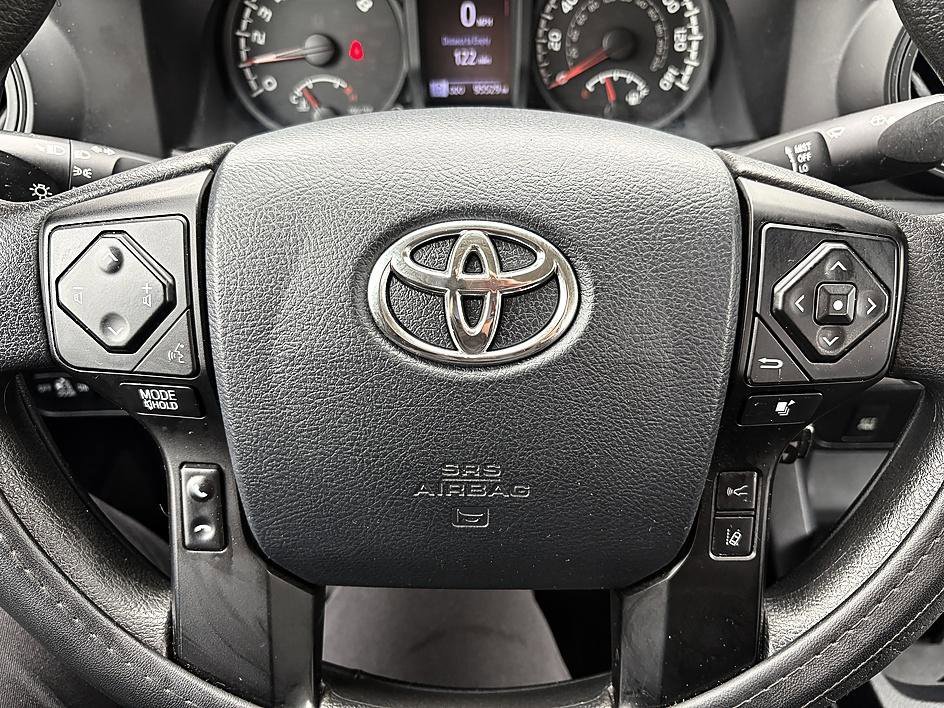 Used 2018 Super White Toyota SR image 16