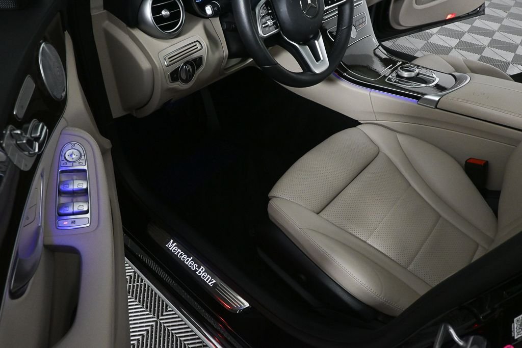 Used 2021  Mercedes-Benz C 300 image 7