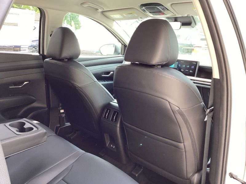 New 2026 White Hyundai SEL Plus image 13