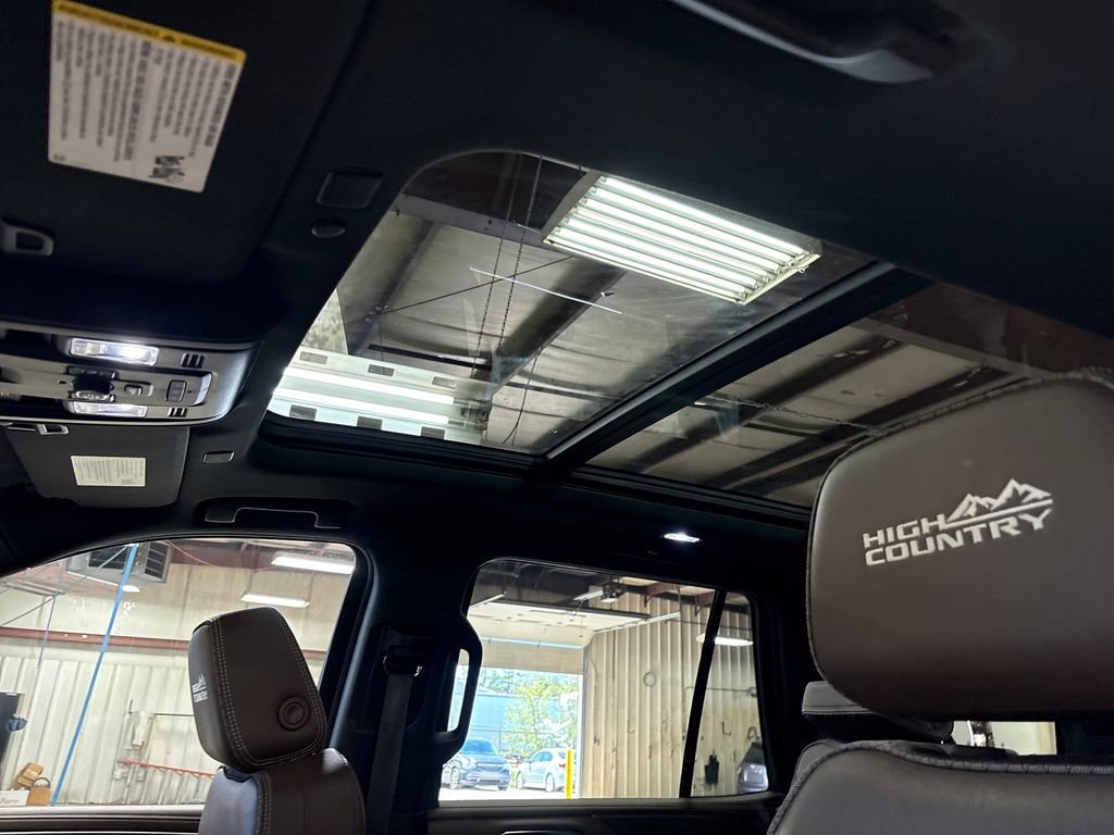 Used 2021 Gray Chevrolet High Country image 13