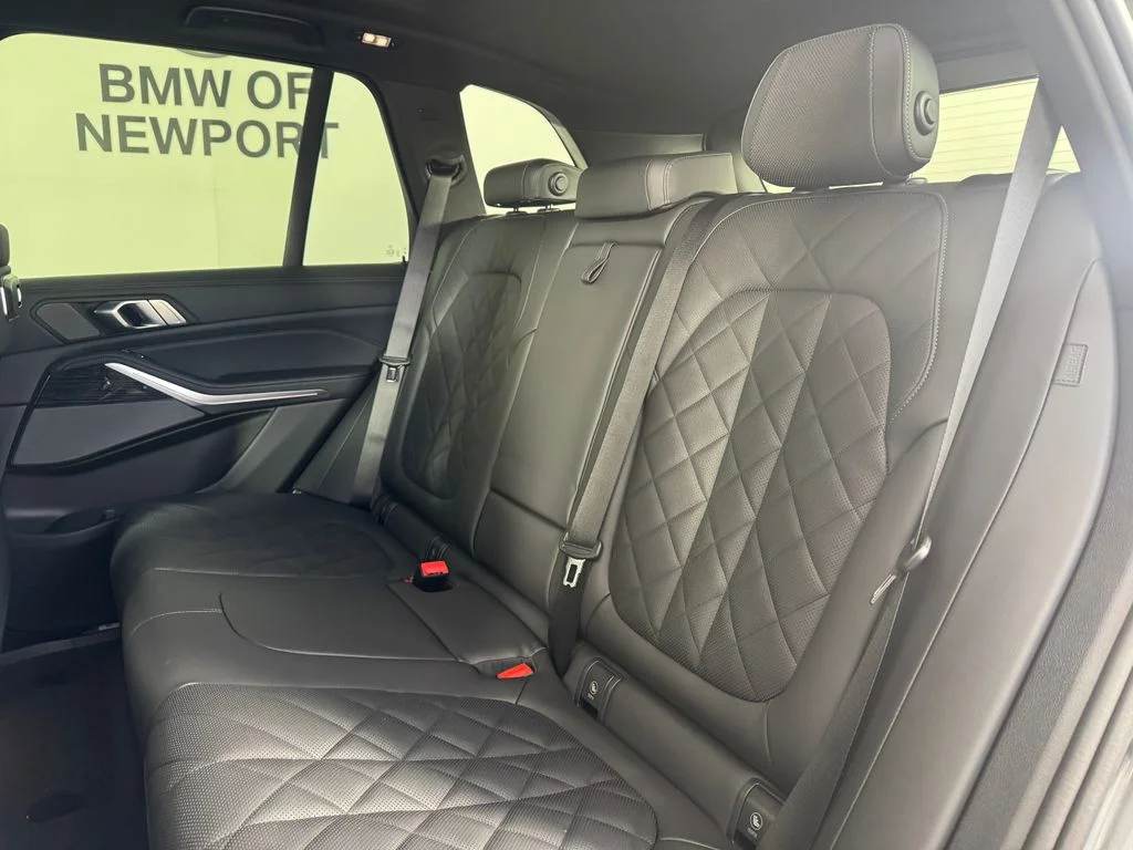 New 2026 Gray BMW xDrive40i image 15