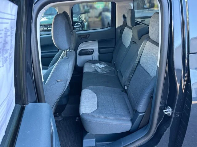 Used 2022 Blue Ford XLT image 21