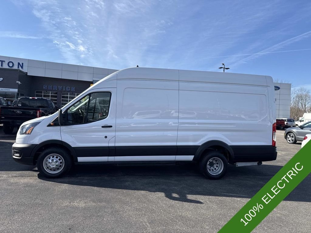 Used 2022 White Ford Electric image 2