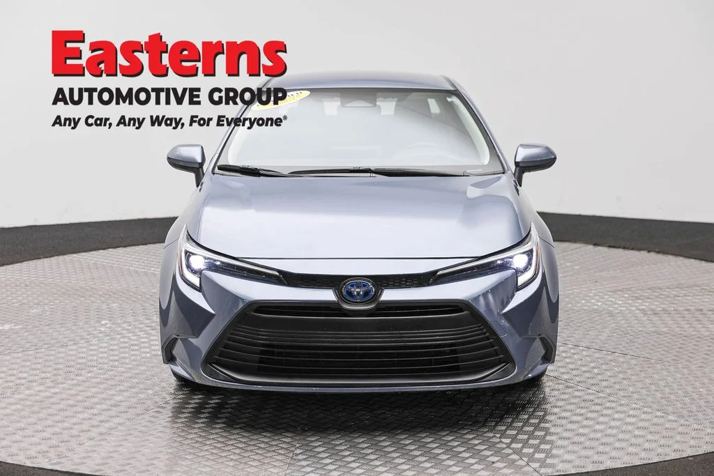 Used 2025 Gray Toyota LE image 2