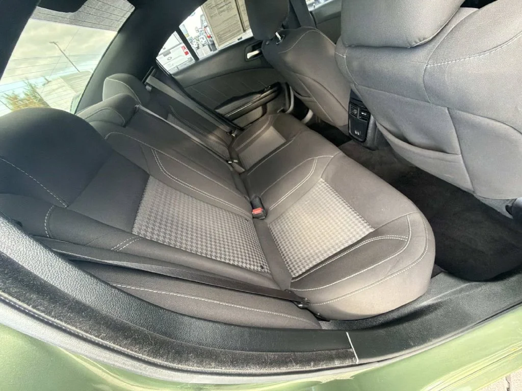 Used 2023 Green Dodge SXT image 29