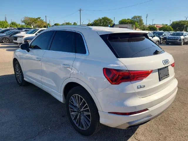 Used 2022 White Audi Premium image 2