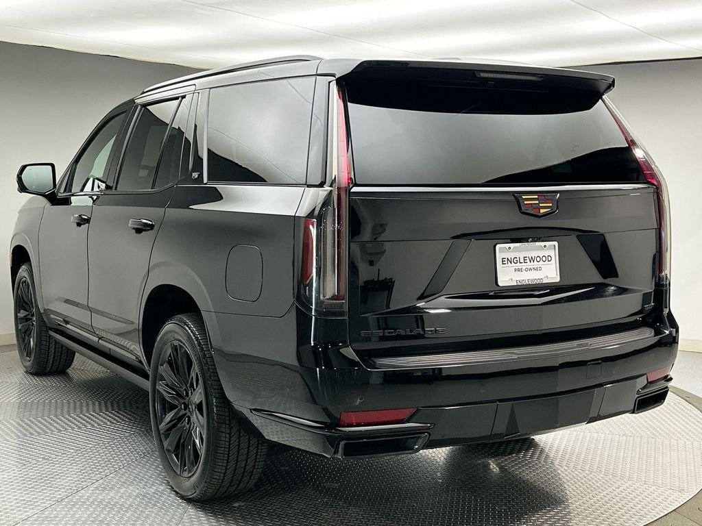 Used 2022 Black Raven Cadillac Sport image 11