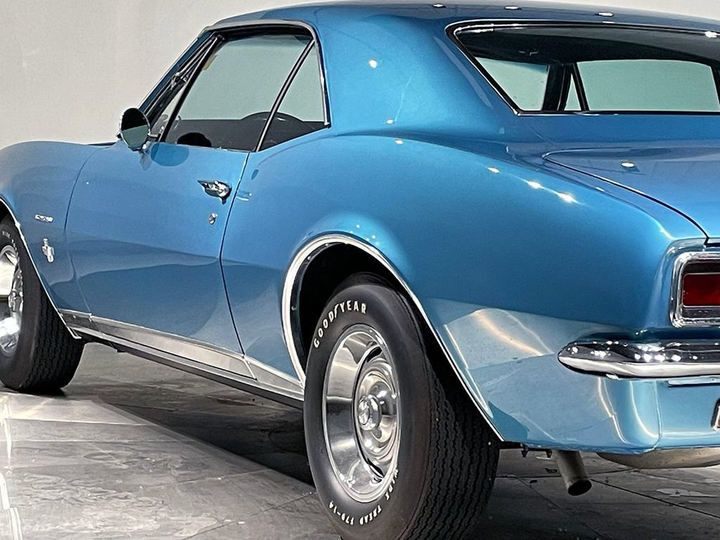 Used 1967  Chevrolet  image 27