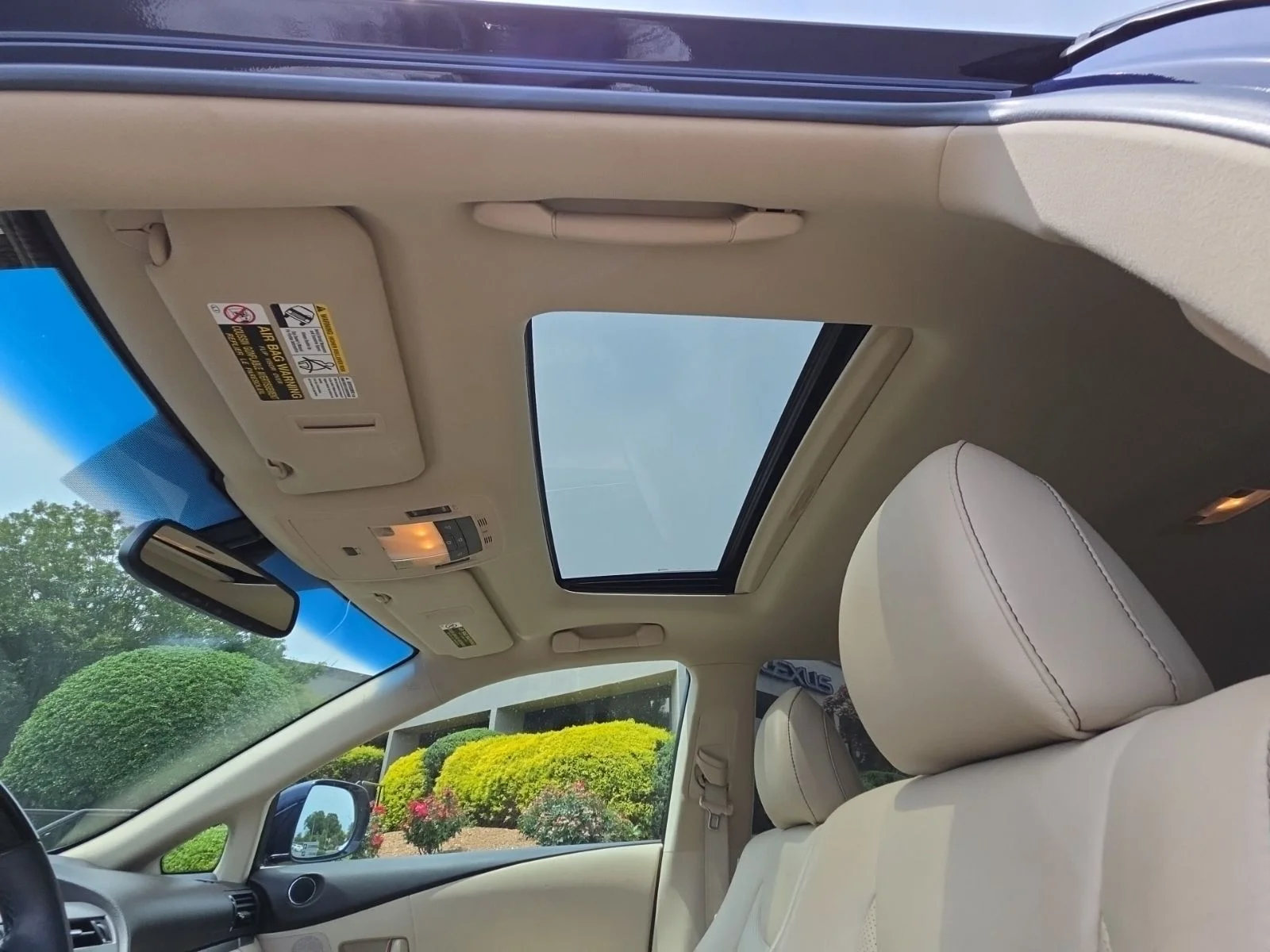 Used 2015  Lexus 350 image 10
