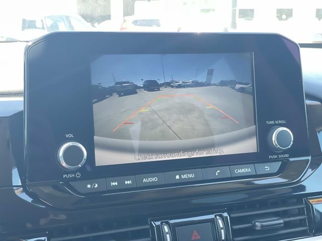 Used 2024 Blue Nissan SV image 27