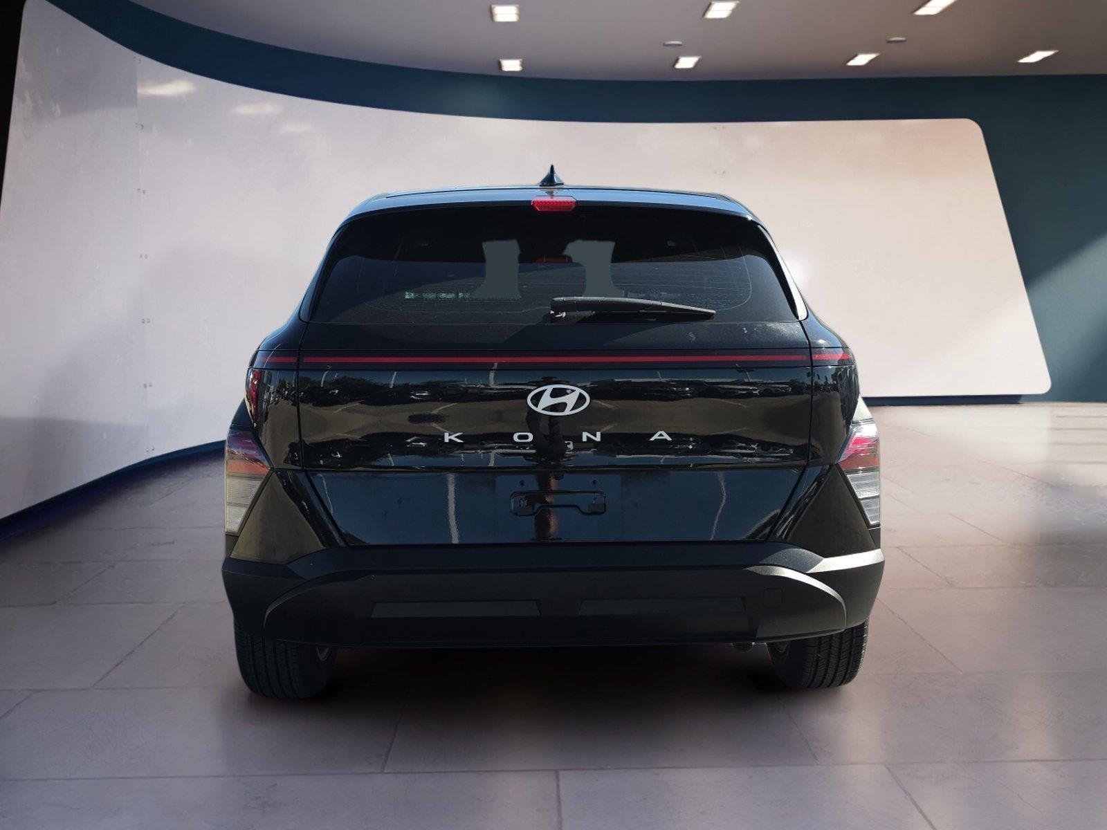 Used 2024 Abyss Black Pearl Hyundai SE image 4