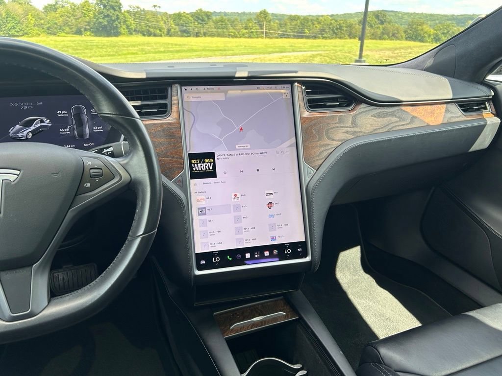 Used 2018 Gray Tesla 75D image 27