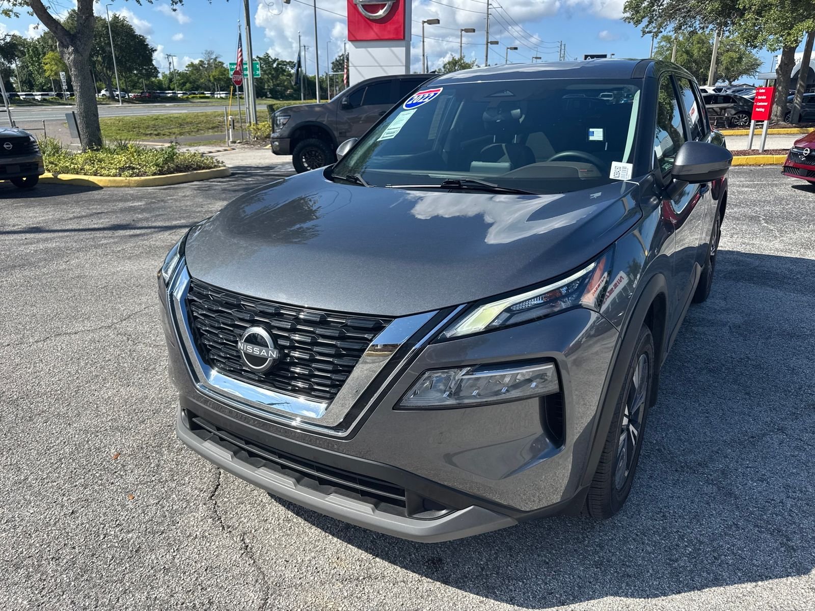 Certified Used 2022 Gray Nissan SV image 3