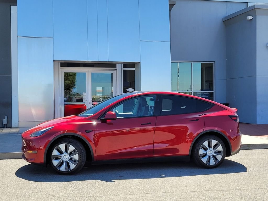 Used 2024 Red Tesla Long Range image 7