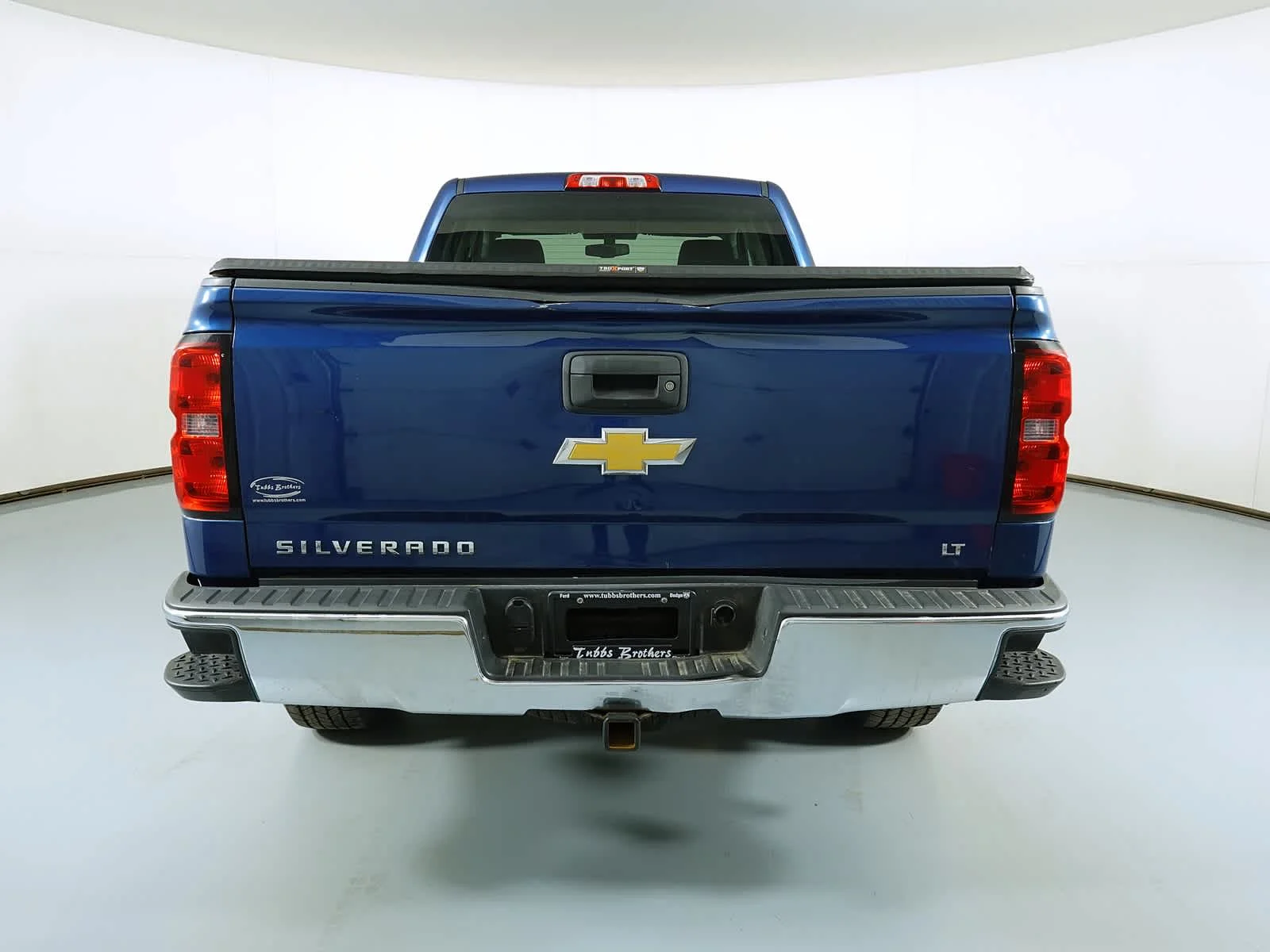 Used 2015 Deep Ocean Blue Metallic Chevrolet LT image 5
