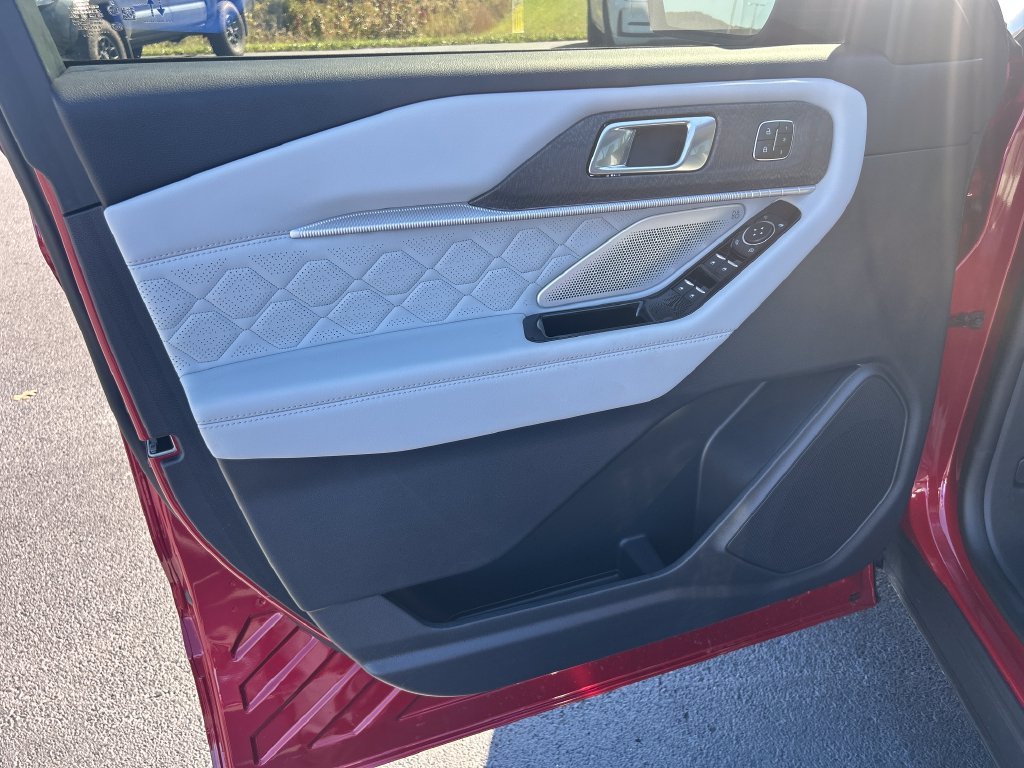 Used 2026 Red Ford Platinum image 12