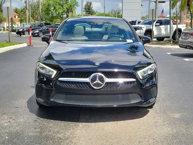 Used 2019 Black Mercedes-Benz A 220 image 2