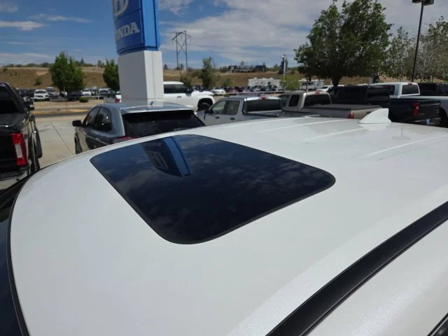 New 2026 Platinum White Pearl Honda RTL image 5