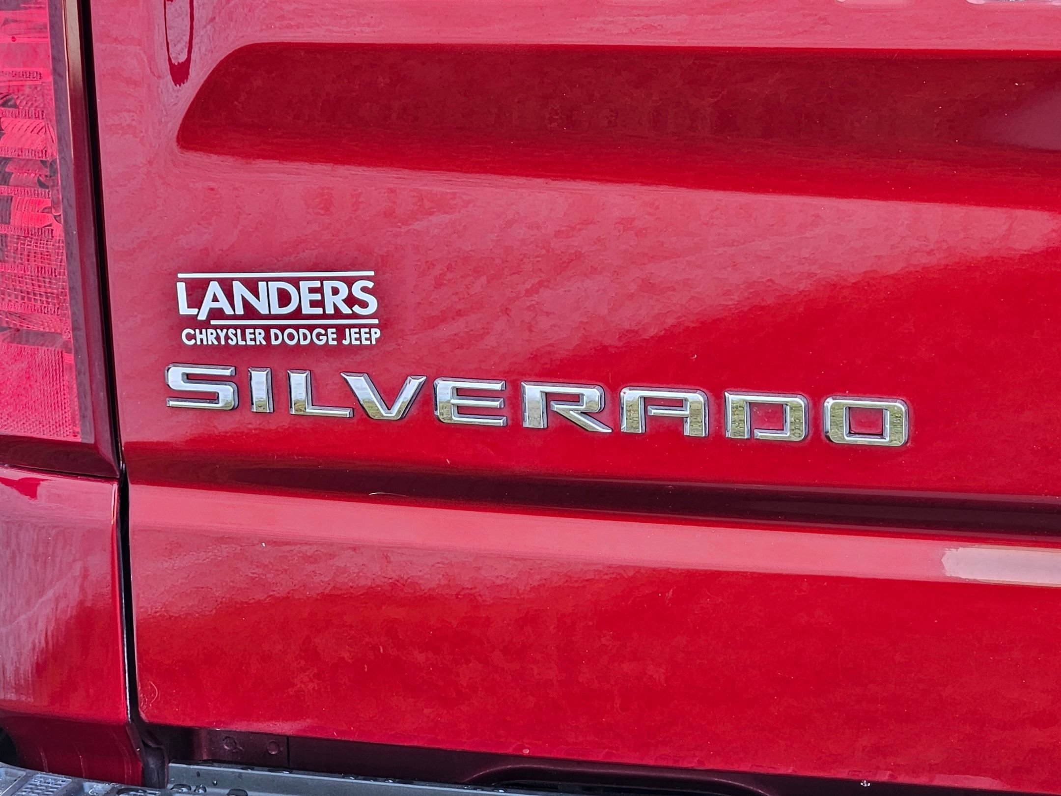 Used 2021 Cherry Red Tintcoat Chevrolet LT image 30