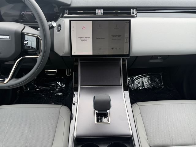 New 2026 Giola Green Land Rover Dynamic SE image 15