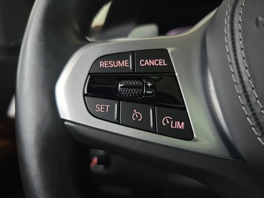 Used 2021 Carbon Black Metallic BMW M50i image 20
