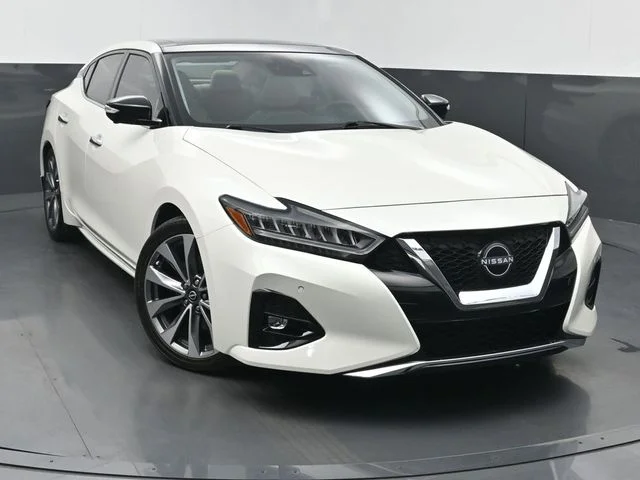 2023 Nissan Maxima