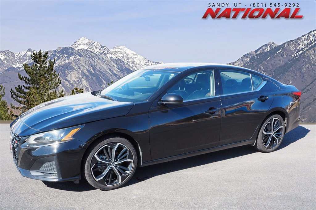 2024 Nissan Altima SR