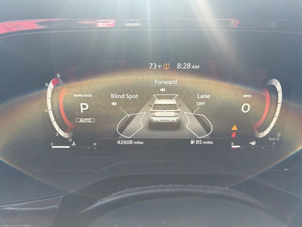 Used 2023 Black Nissan Platinum image 23