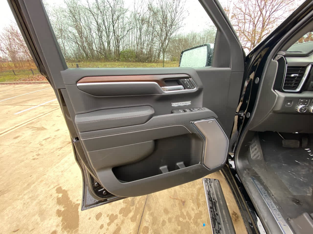 2026 GMC Sierra 1500 Denali - Photo 10