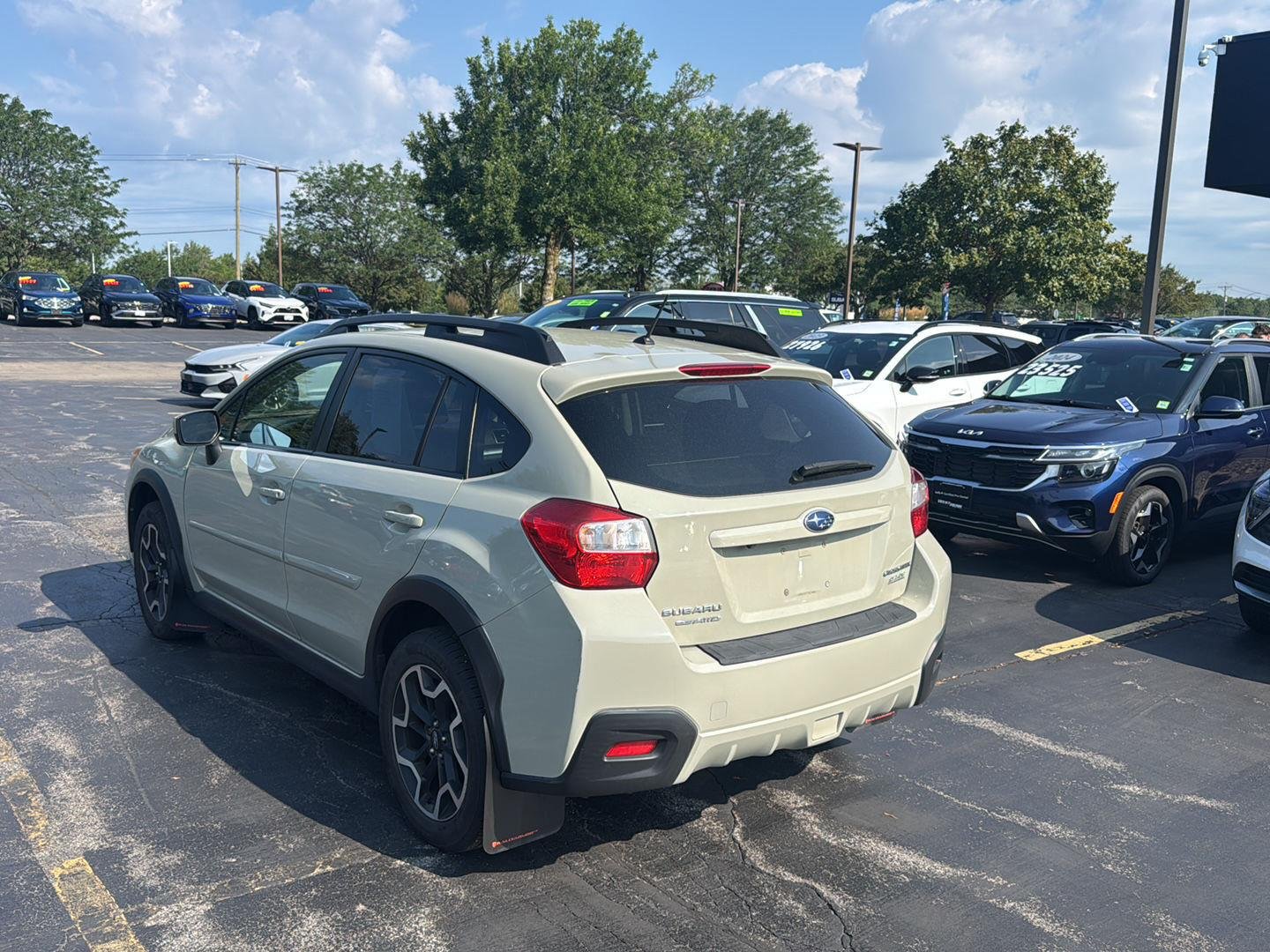 Used 2016 Desert Khaki Subaru Premium image 5