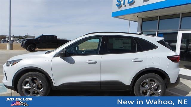 2026 Ford Escape ST-Line - Photo 12