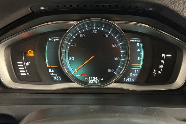 Used 2015 Gray Metallic Volvo T5 Premier image 34