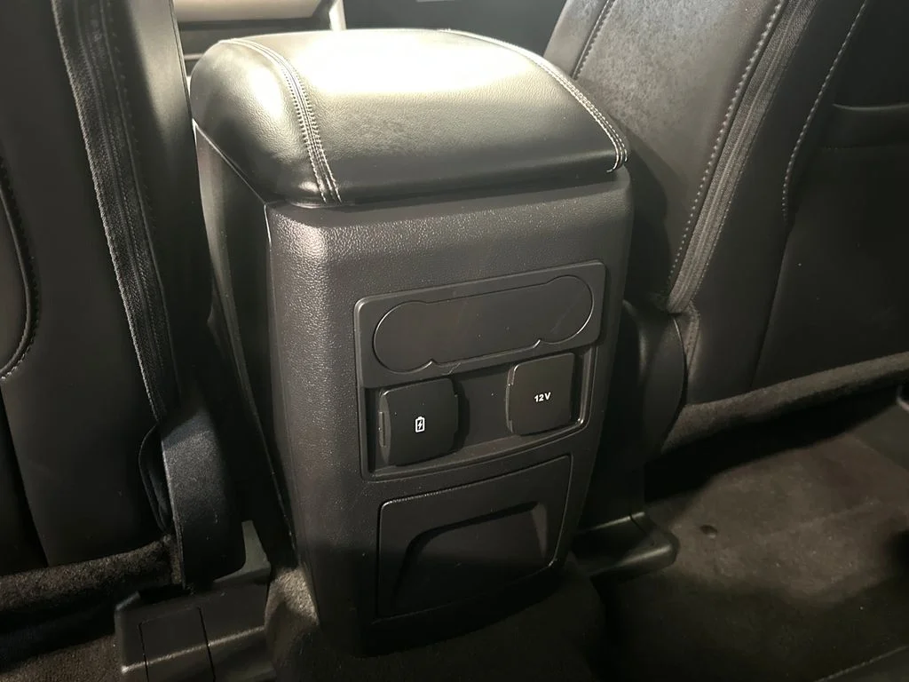 Used 2024 Silver Ford XLT image 29