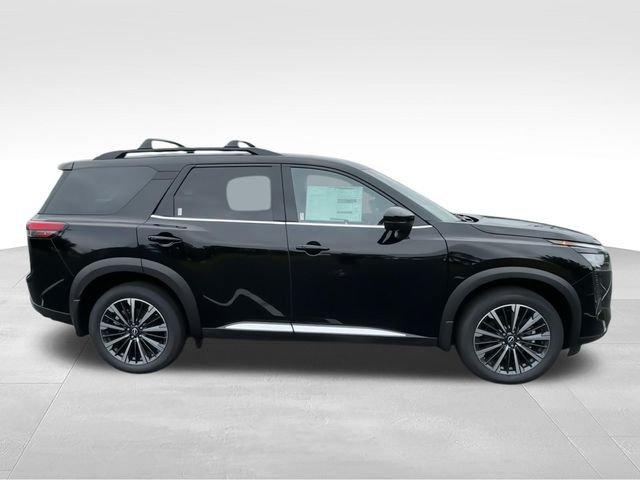 New 2026 Black Nissan Platinum image 9