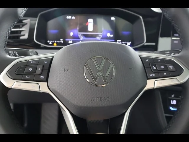 2025 Volkswagen Jetta SE - Photo 20