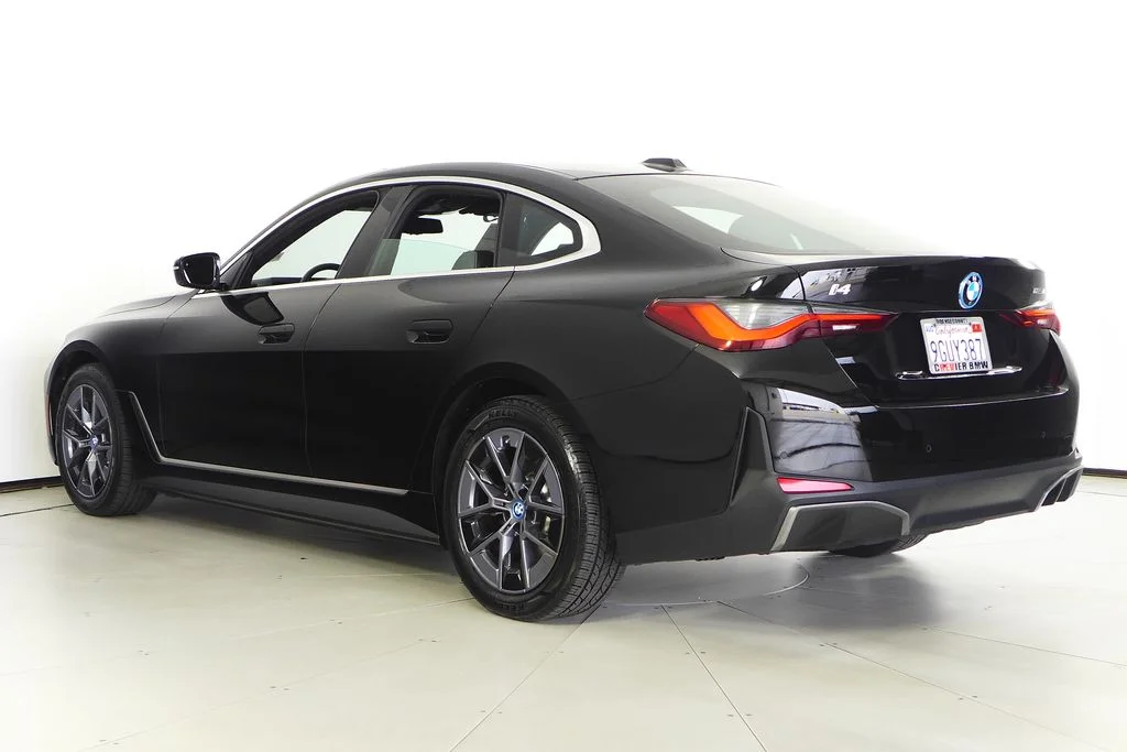 Used 2023 Black BMW eDrive35 image 9