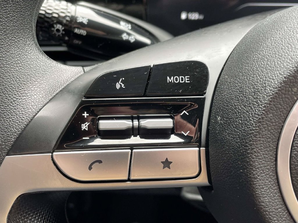 Certified Used 2024 White Hyundai SEL image 19