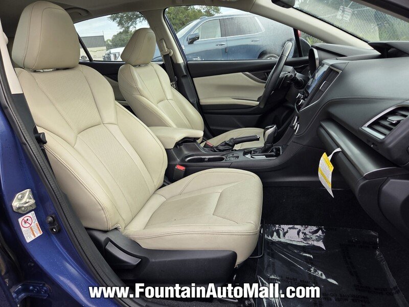Used 2017 Lapis Blue SUBARU 2.0i Limited 5-door CVT image 15