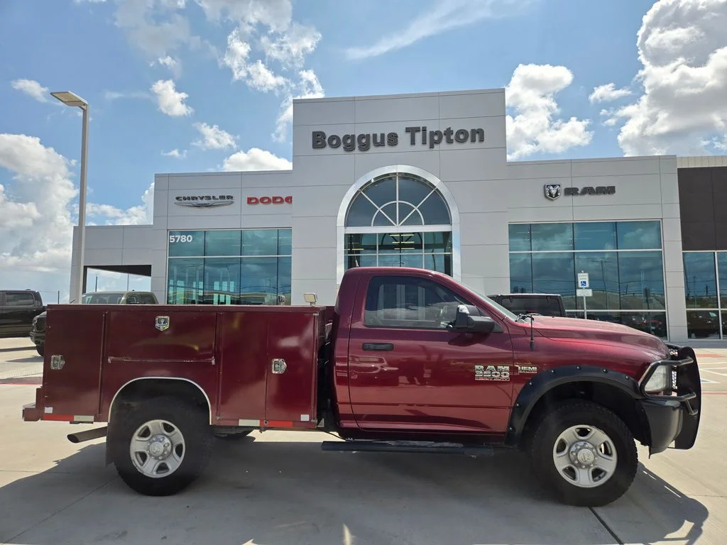 Used 2017 RAM Ram 3500 Pickup Tradesman with VIN 3C63R3AJ0HG558053 for sale in Brownsville, TX