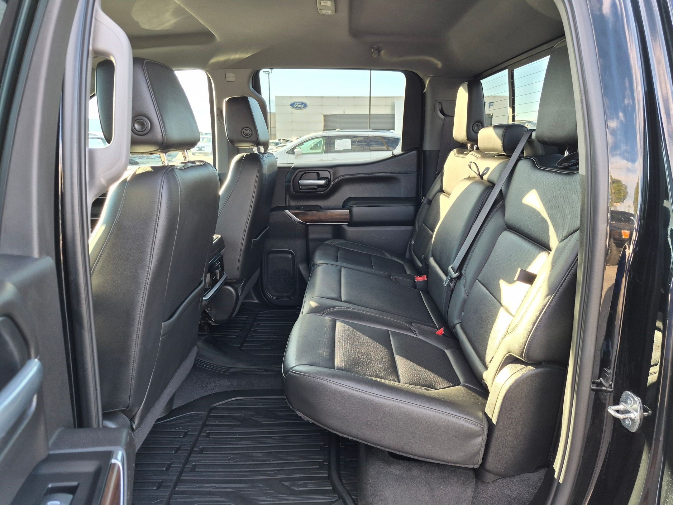Used 2020 Onyx Black GMC SLT image 27